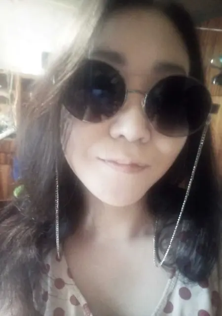 Александра из Якутска, мне 31, познакомлюсь без обязательств