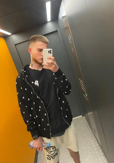 Александр из Рязани, ищу на сайте знакомства без обязательств