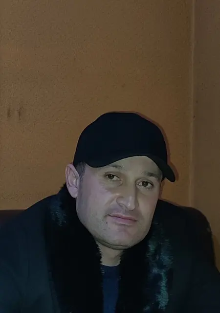 Алишер из Чехова, мне 29, познакомлюсь для общения