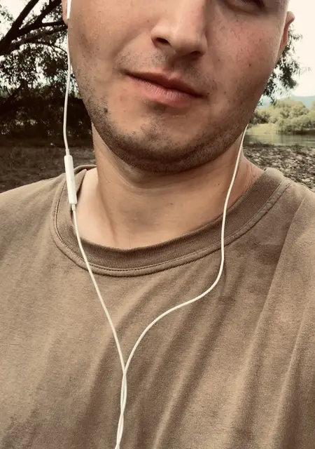 Рома из Белогорска, мне 25, познакомлюсь на одну ночь