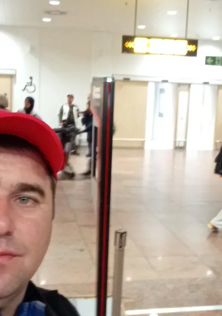 Я Yura, 38, знакомлюсь на одну ночь в Ялте