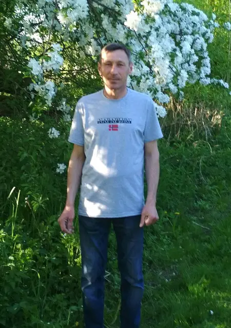 Андрей из Калининграда, мне 51, познакомлюсь без обязательств