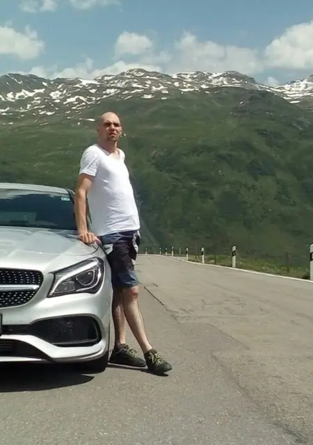 Андрей из Владивостока, ищу на сайте приятное времяпровождение