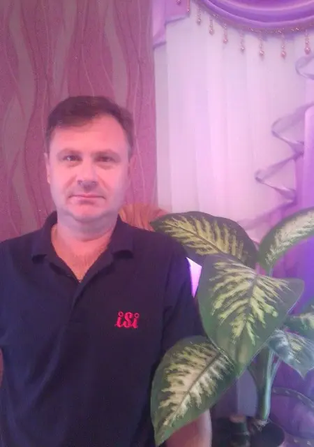 Я Сегей, 50, из Балты, ищу знакомства на одну ночь