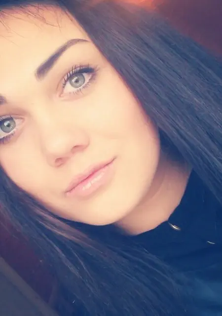 Я Натали, 27, из Хабаровска, ищу знакомства на одну ночь