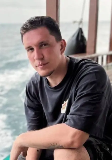 Игорь из Сочи, мне 43, познакомлюсь на одну ночь