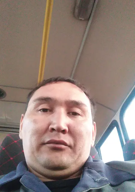 Владимир из Якутска, ищу на сайте знакомства без обязательств