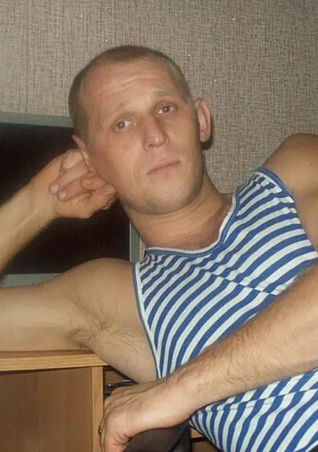 Евгений из Энгельса, мне 46, познакомлюсь для приятного времяпровождения