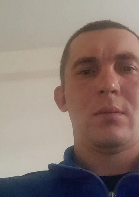 Максим из Улан-Удэ, ищу на сайте знакомства на одну ночь