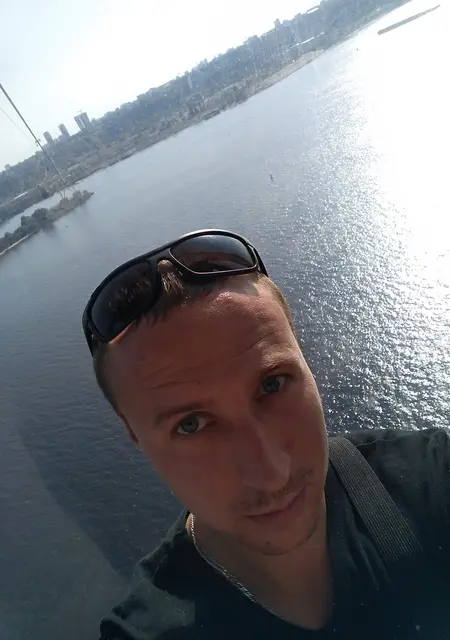 Я Михаил, 38, из Балакова, ищу знакомство для дружбы