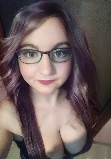 Я Яна, 37, знакомлюсь без обязательств в Оренбурге