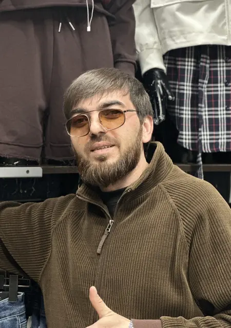 Рахул из Екатеринбурга, ищу на сайте знакомства на одну ночь