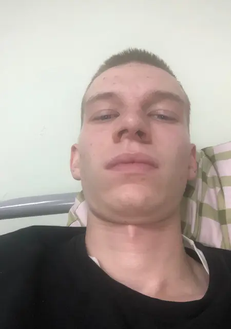 Данил из Ельца, мне 21, познакомлюсь на одну ночь