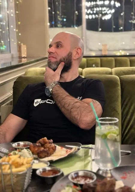 Я Максим, 39, знакомлюсь без обязательств в Абакане