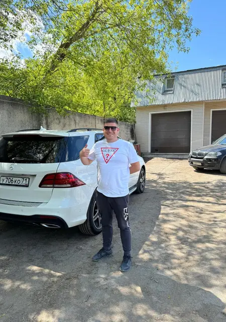 Я Алексей, 32, из Тулы, ищу знакомство для приятного времяпровождения