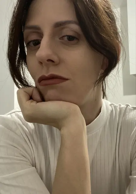 Я Алена, 34, из Санкт-Петербурга, ищу знакомства без обязательств