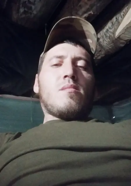 Я Ислам, 31, знакомлюсь для общения в Нахабином