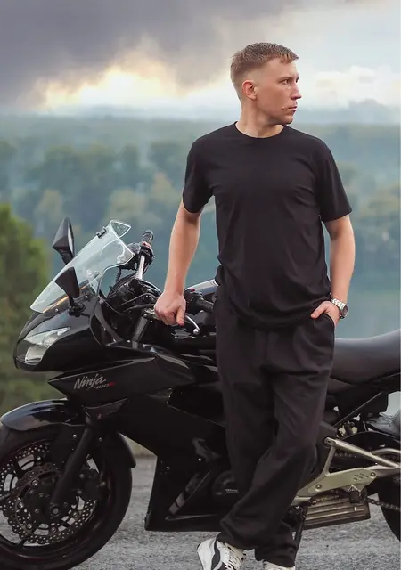 Николай из Уфы, ищу на сайте знакомства на одну ночь