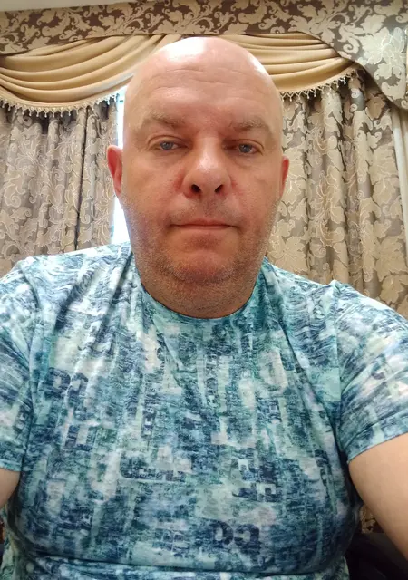 Я Костя, 45, из Ставрополя, ищу знакомства на одну ночь