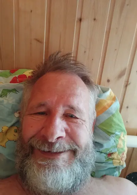 Я Валентин, 62, знакомлюсь без обязательств в Ростове-на-Дону