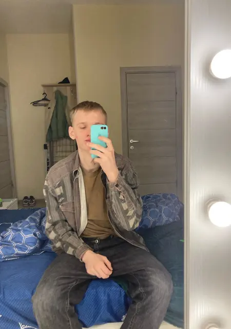 Алексей з Генічеськ, шукаю на сайті знайомства без зобов'язань