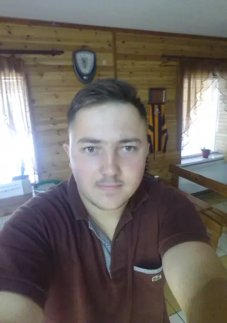 Андрей з Рівного, мені 28 років, познайомлюсь на одну ніч