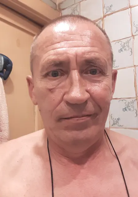 Я Игорь, 60, знакомлюсь без обязательств в Красноярске