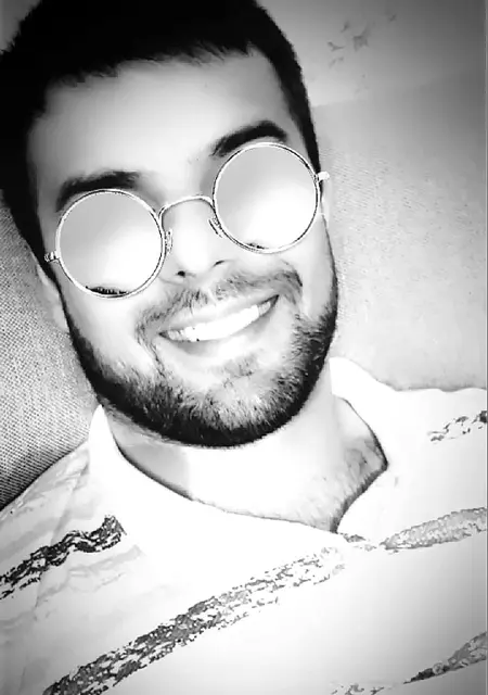 Я Рустам, 31, из Пятигорска, ищу знакомство для приятного времяпровождения