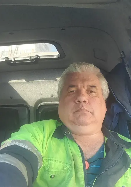 Я Станислав, 53, знакомлюсь без обязательств в Санкт-Петербурге