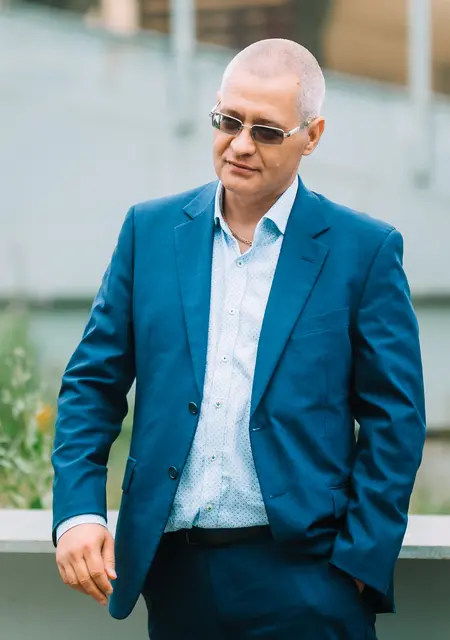 Эдуард из Екатеринбурга, мне 50, познакомлюсь для постоянных отношений