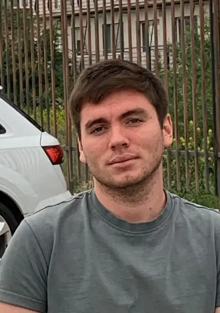 Я Иван, 27, из Астрахани, ищу знакомства без обязательств