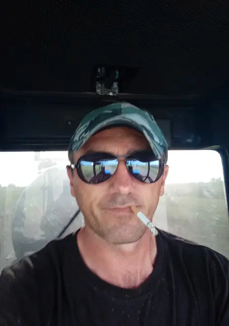 Сергей из Ставрополя, мне 39, познакомлюсь для общения