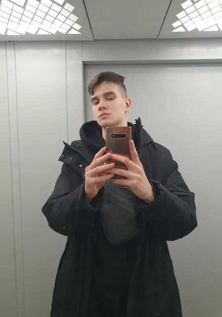 Я Владислав, 21, знакомлюсь без обязательств в Симферополе