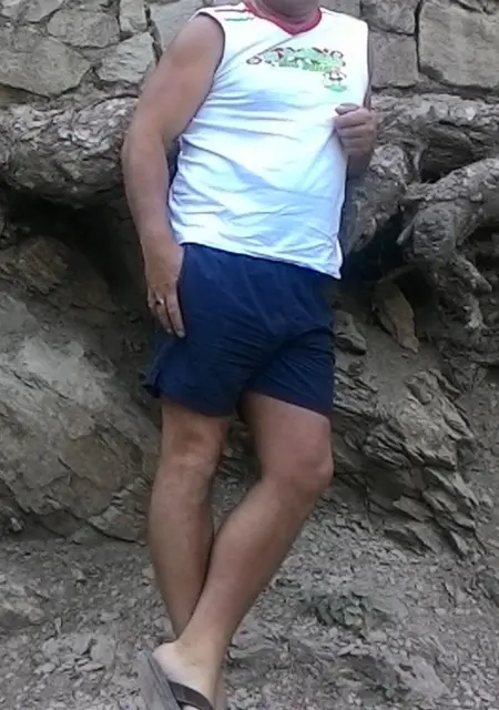 Стас из Слуцка, мне 46, познакомлюсь для постоянных отношений