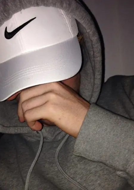 Кунилиз из Ялуторовска, мне 22, познакомлюсь на одну ночь