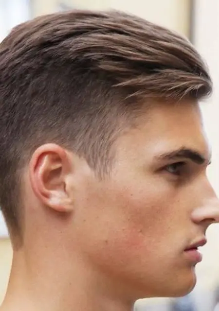 Я Алексей, 27, знакомлюсь без обязательств в Березниках