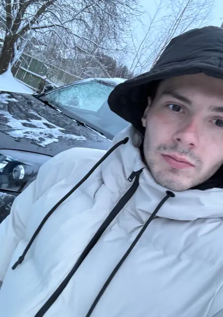 Я Андрей, 26, из Сегежи, ищу знакомства без обязательств