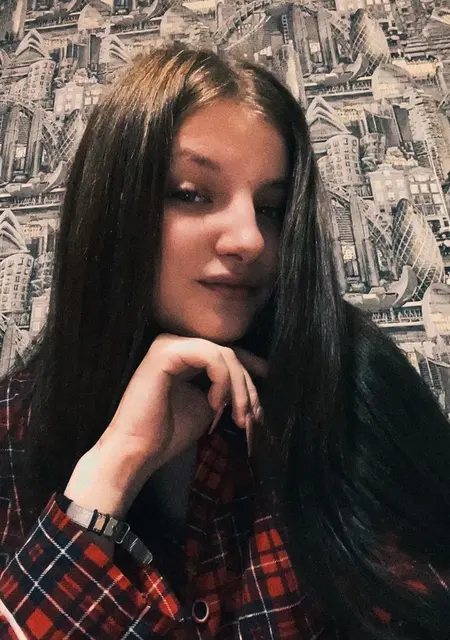 Екатерина из Екатеринбурга, ищу на сайте вирта