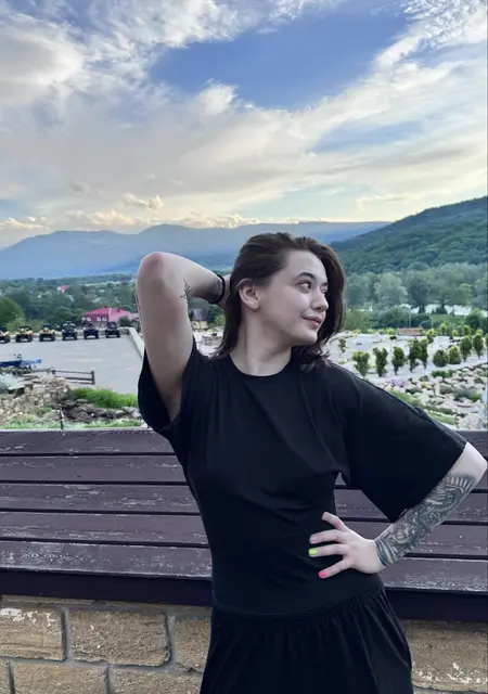 Я Alisa, 24, из Москвы, ищу знакомства без обязательств