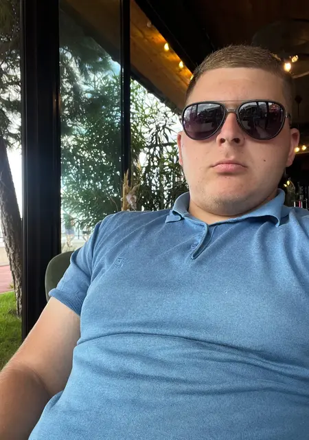 Владимир из Георгиевска, ищу на сайте знакомства без обязательств