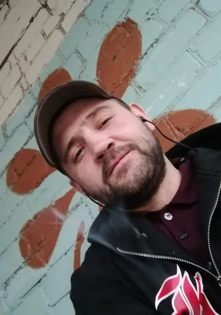 Я Кирилл, 41, знакомлюсь для приятного времяпровождения в Ярославле