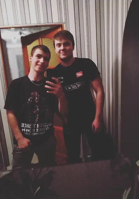 Никита из Слонима, мне 25, познакомлюсь на одну ночь