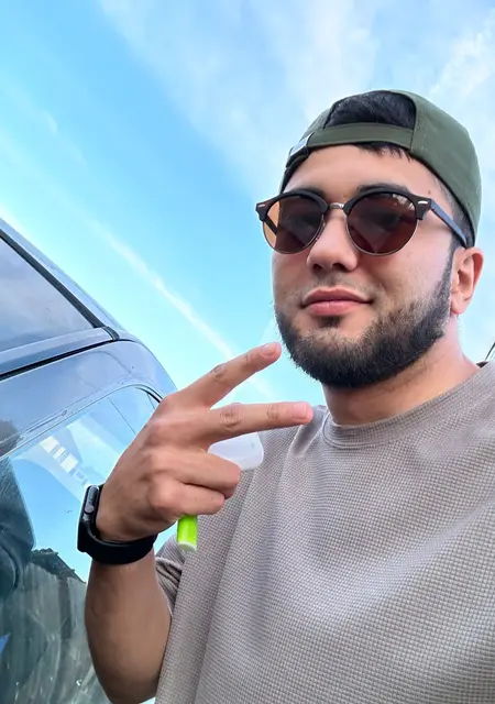 Umidjon из Чунского, мне 26, познакомлюсь на одну ночь