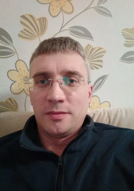 Александр из Перми, мне 47, познакомлюсь на одну ночь