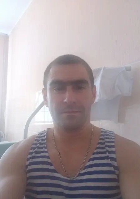 Виталий из Муравленко, ищу на сайте знакомства на одну ночь