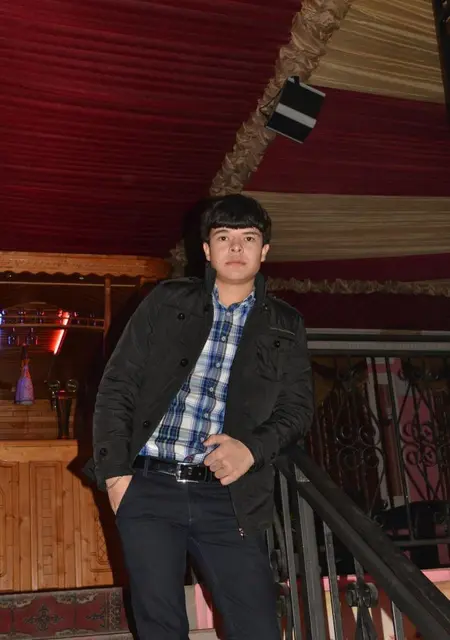 Руслан из Белорецка, мне 32, познакомлюсь без обязательств