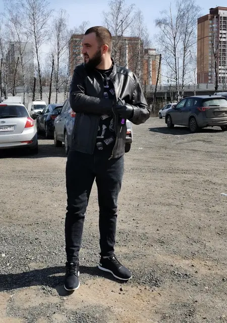 Атрур из Москвы, ищу на сайте приятное времяпровождение