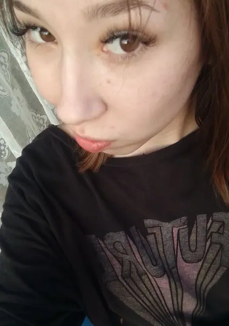 Я Мирослава, 19, из Самары, ищу знакомства на одну ночь