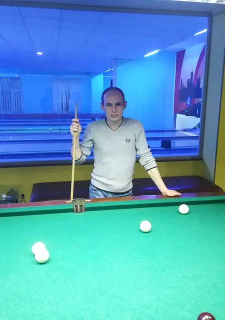 Максим из Чугуева, мне 37, познакомлюсь для дружбы