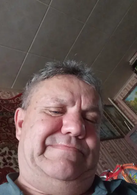 Станислав из Екатеринбурга, мне 62, познакомлюсь на одну ночь